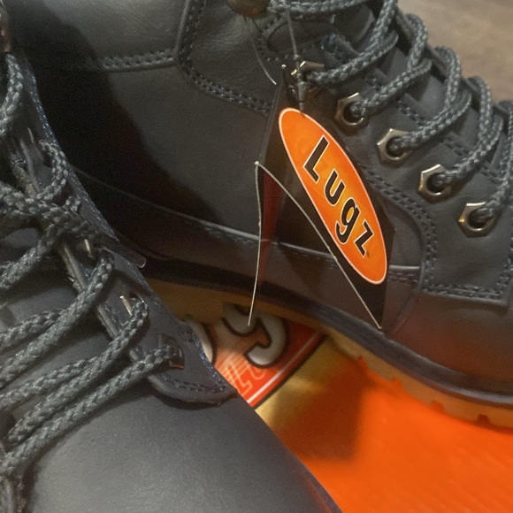 Lugz Slip Resistant Boots - Picture 4 of 4